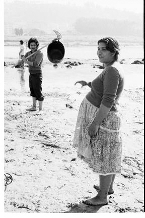 Photographic Social Vision - Mariscadors. Pontevedra, 1978.