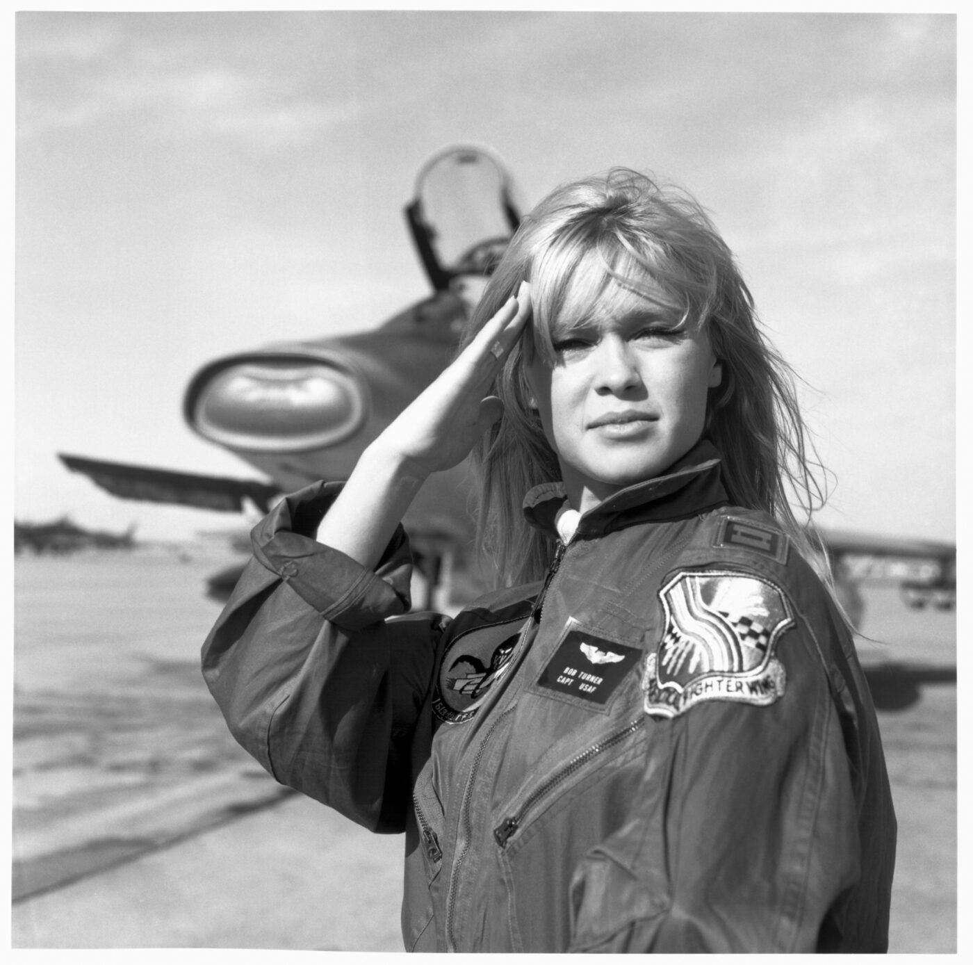 Photographic Social Vision - Marisol vestida de piloto en la base militar de Torrejón de Ardoz. Madrid, 1967.