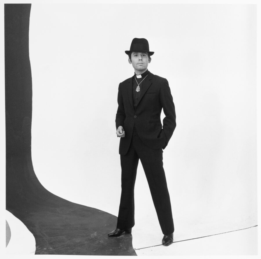 Photographic Social Vision - Sesión fotográfica con Raphael para la película El ángel. Madrid, 1969.