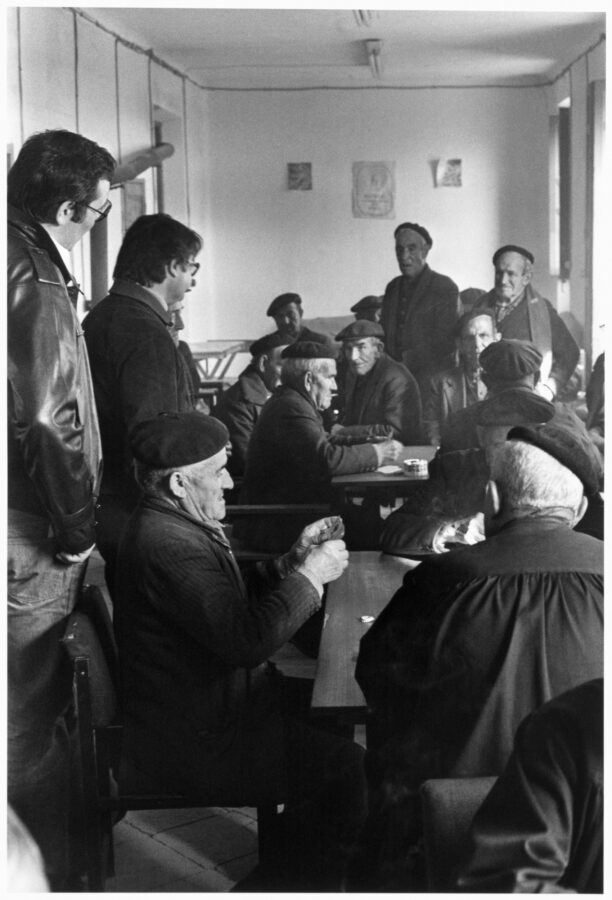 Photographic Social Vision - Ancianos en el bar. Alrededores de Madrid, 1964.