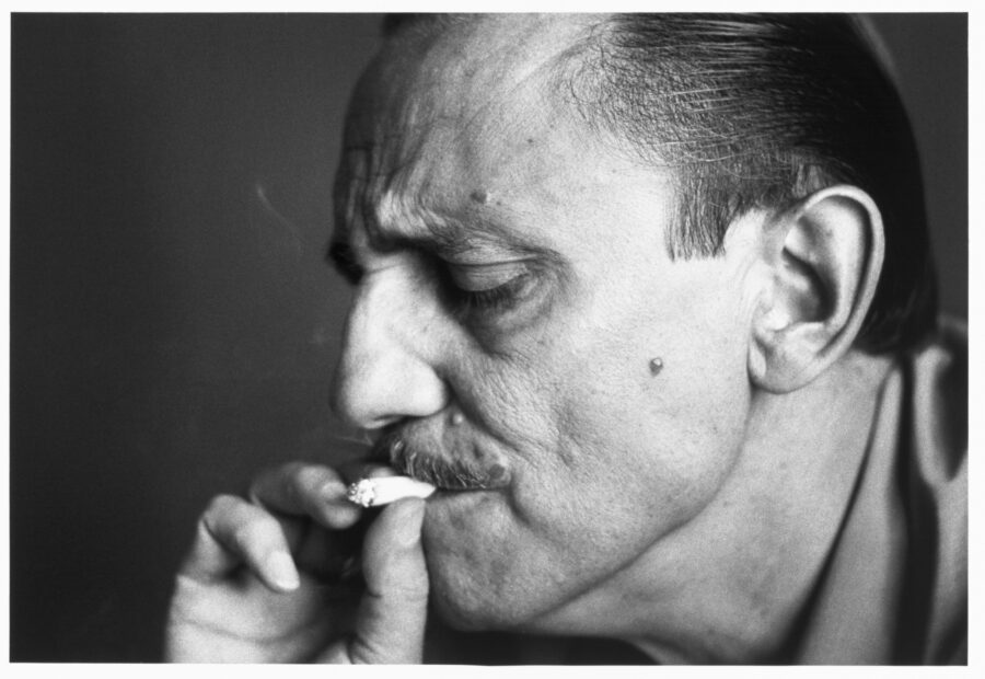 Photographic Social Vision - El dramaturgo Buero Vallejo apura un cigarrillo  durante una entrevista. Madrid, 1968.