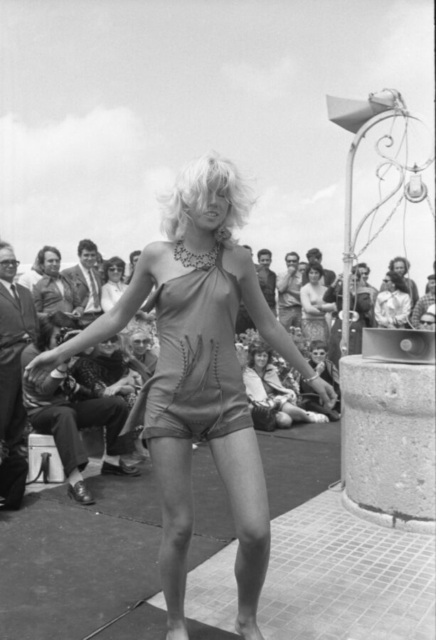 Photographic Social Vision - Desfile de Moda Ad Lib, Ibiza, 1972