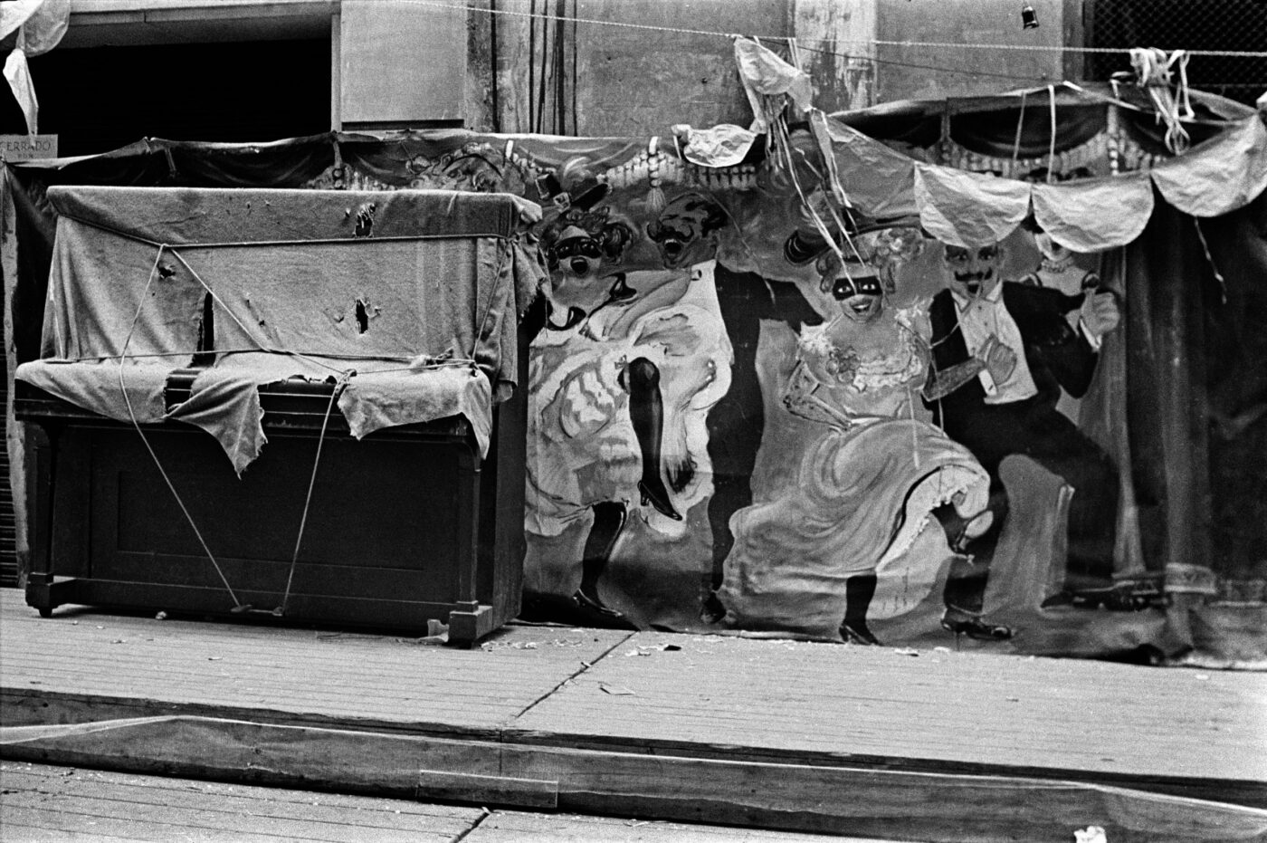 Photographic Social Vision - Festa Major de Gràcia. Barcelona, ​​1957