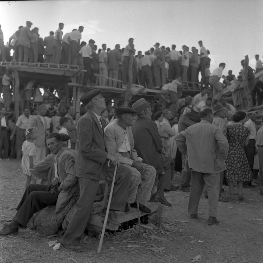 Photographic Social Vision - Aficionats. L’Algaba. Sevilla, 1957
