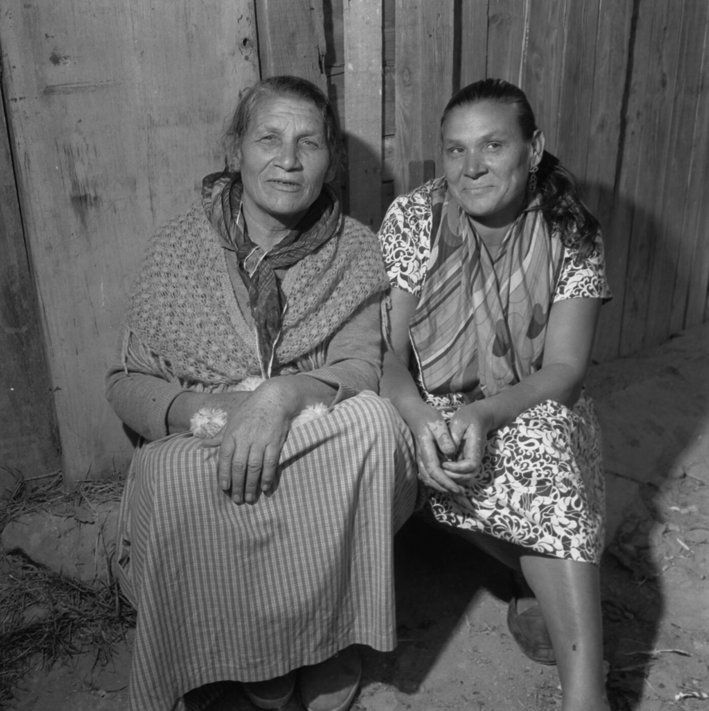 Photographic Social Vision - Josefa y Rosario Amaya. Montjuïc. Barcelona, 1974