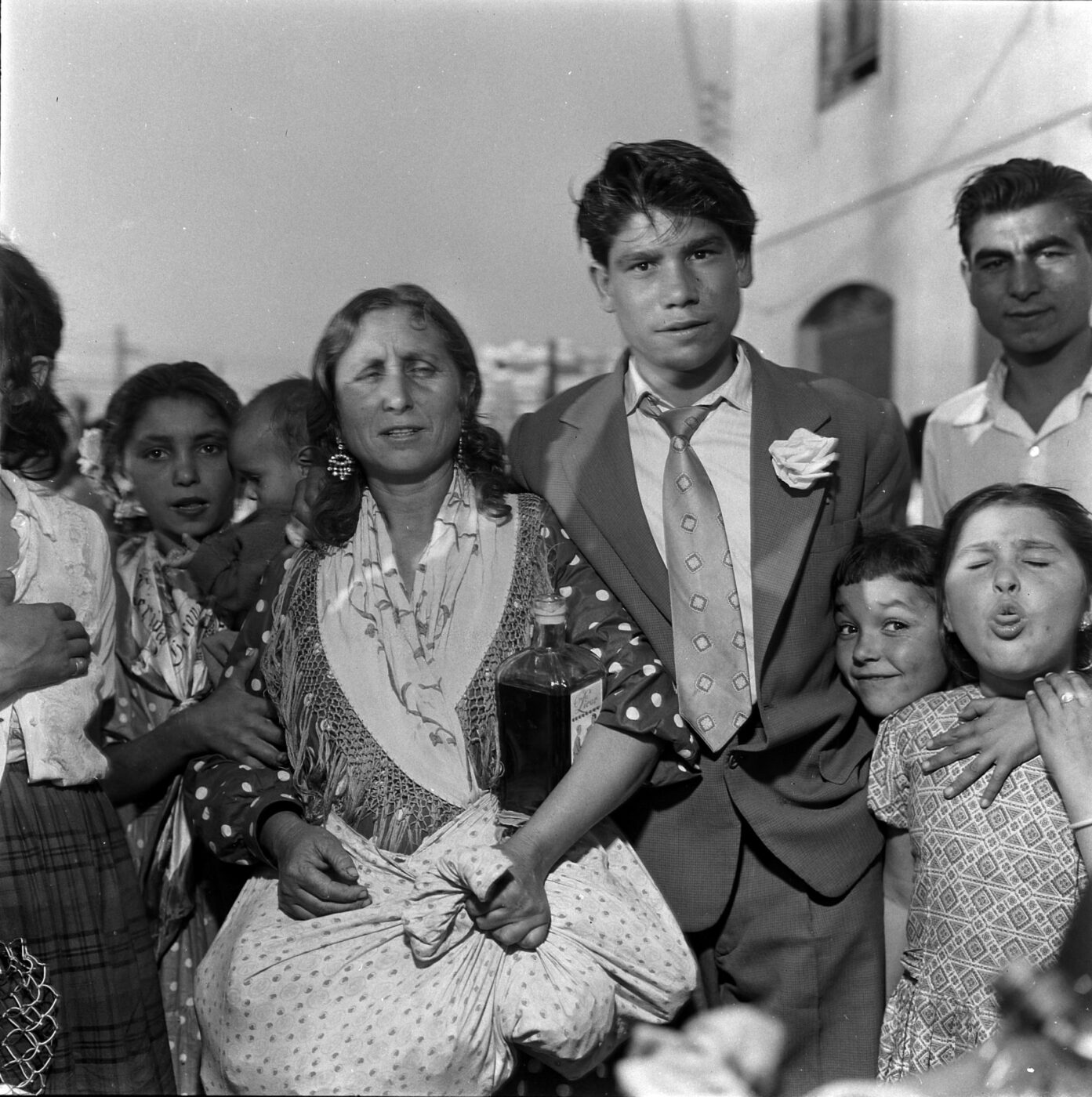 Photographic Social Vision - Boda de El Buzo. Can Tunis. Barcelona, 1960