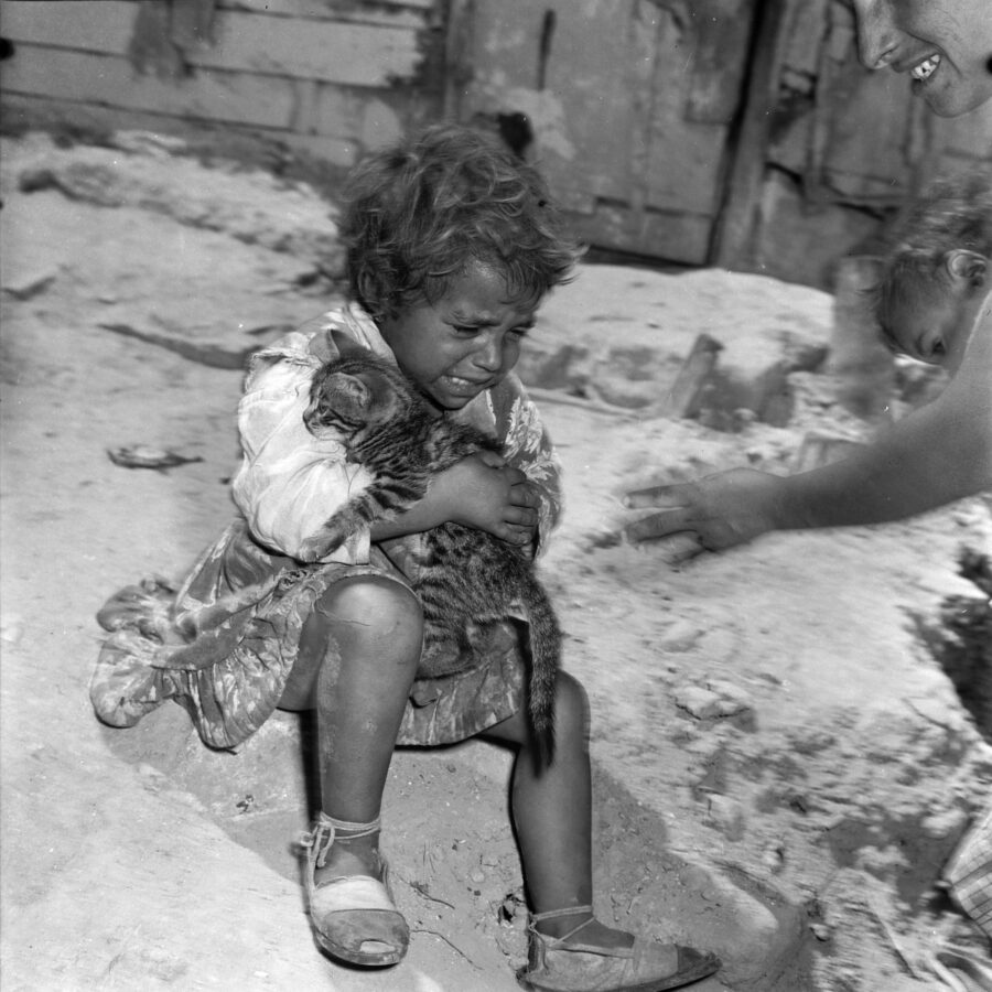 Photographic Social Vision - Pasaje de la Viñeta. Barcelona, ca. 1960