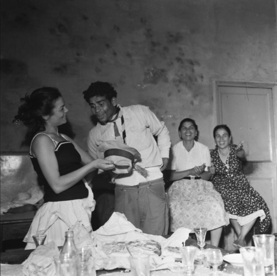 Photographic Social Vision - Verbena de San Juan en la bodega Casa Rosita. Barcelona, ca. 1960