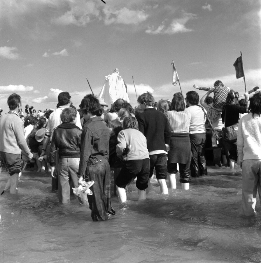 Photographic Social Vision - Peregrinaje a las Santas Marias de la Mar. La Camarga. Francia, 1970