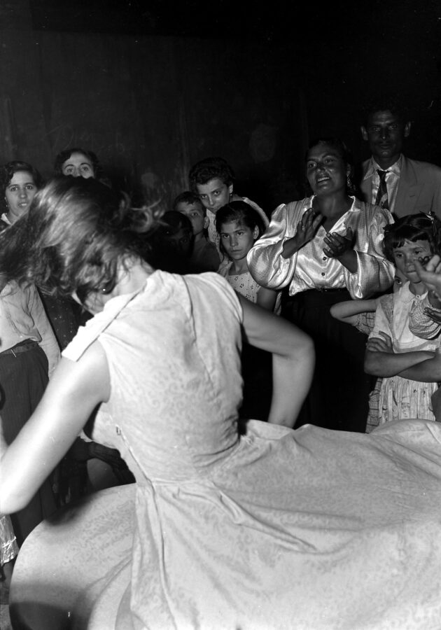 Photographic Social Vision - Verbena de San Juan. Rosita. Barcelona, 1954