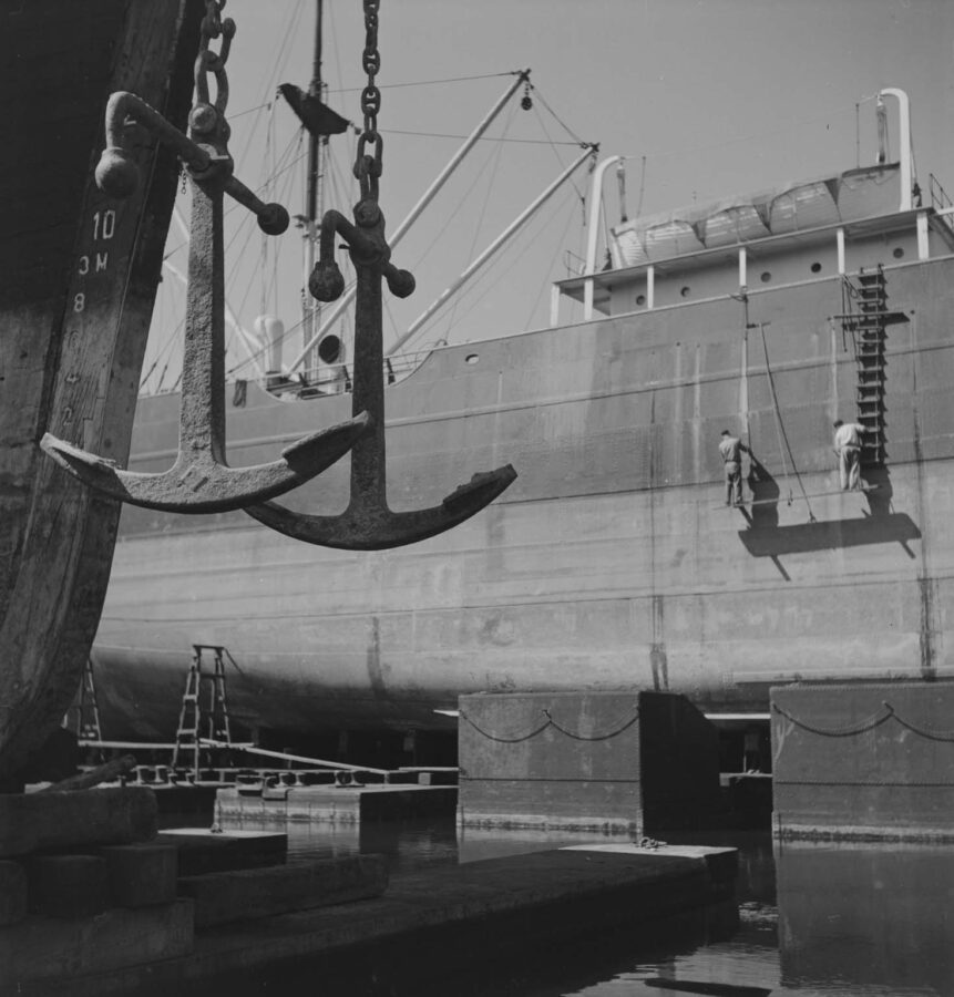 Photographic Social Vision - Port de Barcelona, c. 1940