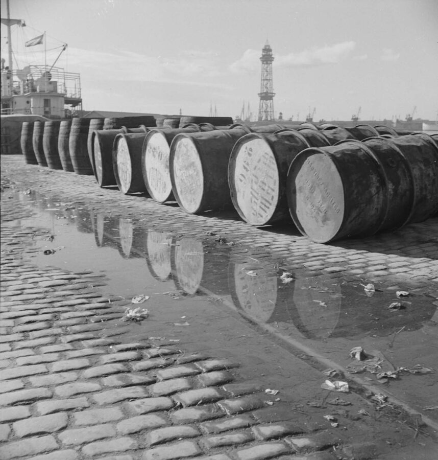 Photographic Social Vision - Port de Barcelona, c. 1940