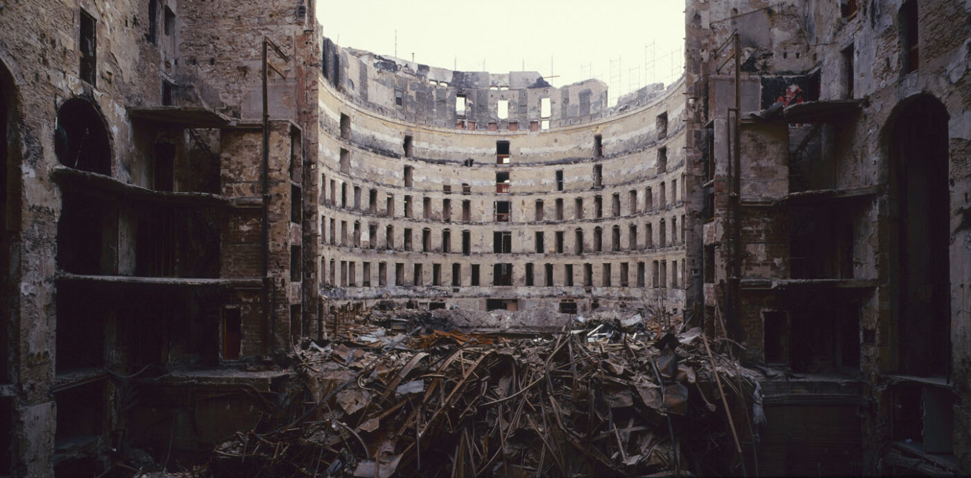 Photographic Social Vision - Gran Teatre del Liceu, després de l’incendi. Barcelona, ​​1994