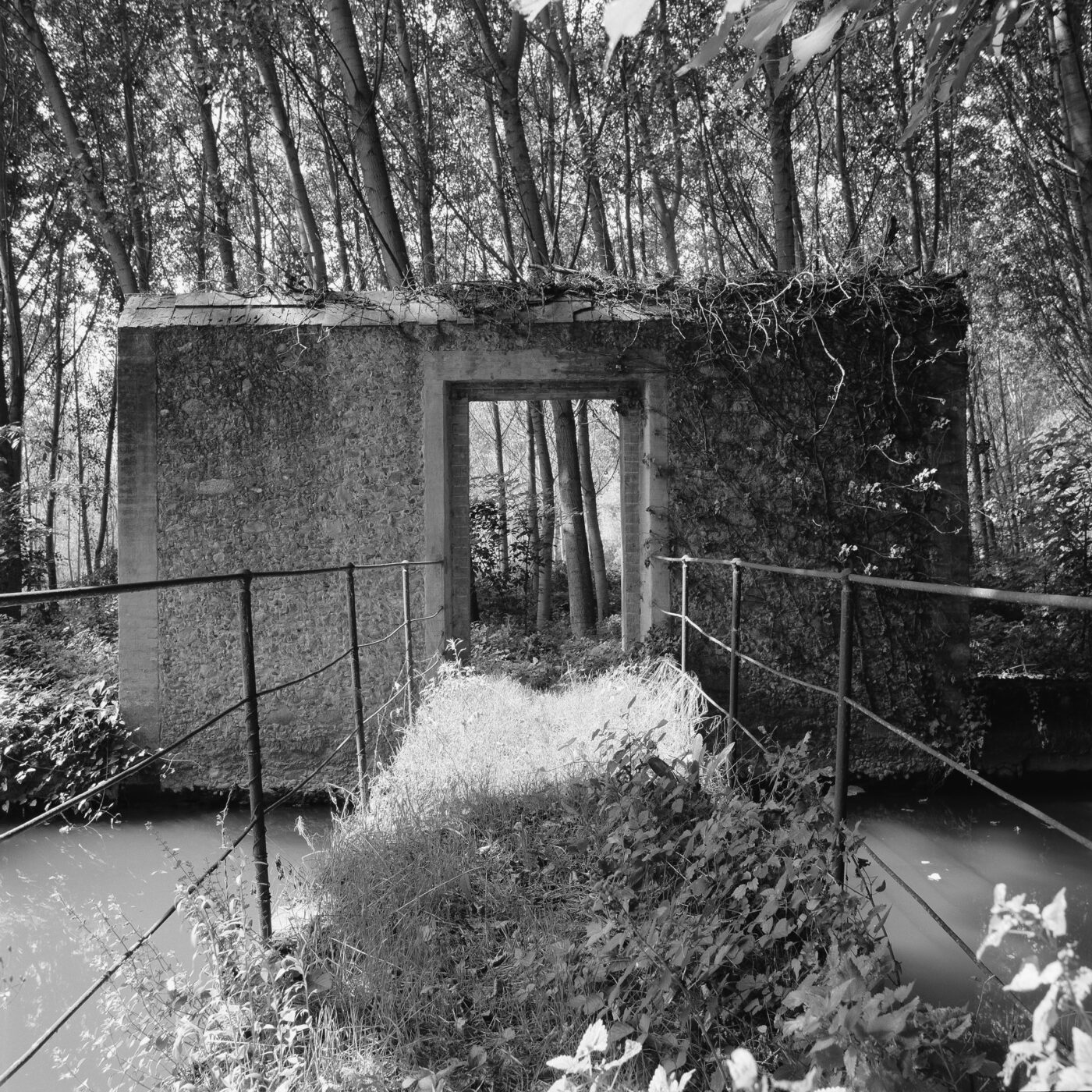 Photographic Social Vision - Colonia téxtil Vila-Seca. Sant Vicençs de Torelló, Barcelona, 2007