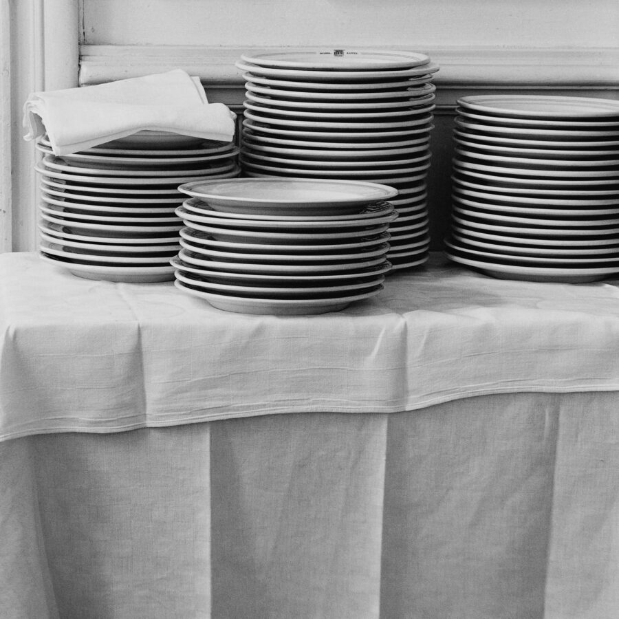 Photographic Social Vision - Ferran Freixa – Royal Hotel. Bagnères-de-Luchon, França | Bagnères-de-Luchon, França | 1982