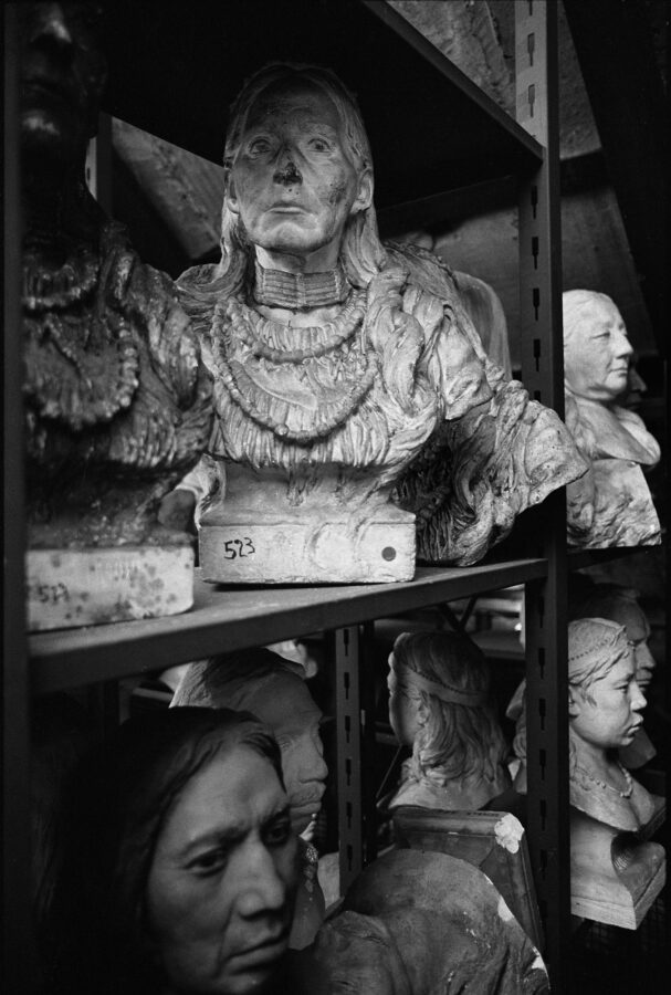 Photographic Social Vision - Bustos almacenados en The American Museum of Natural History. Nueva York, 1981