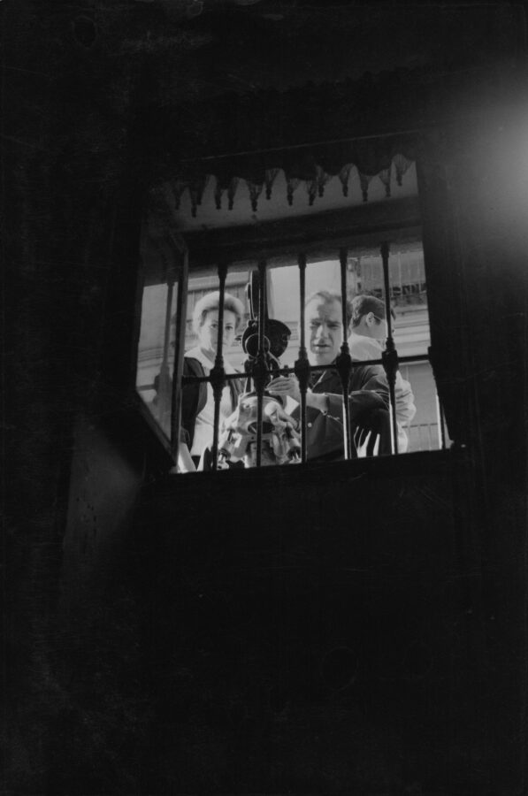 Photographic Social Vision - Fernando Fernán Gómez durante un rodaje. Madrid, 1964