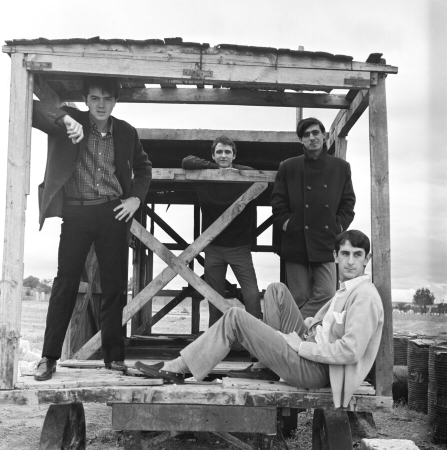 Photographic Social Vision - Juan Pardo, Antonio Morales “Junior”, Fernando Arbex y Manuel González, miembros componentes del grupo Los Brincos. ca. 1965