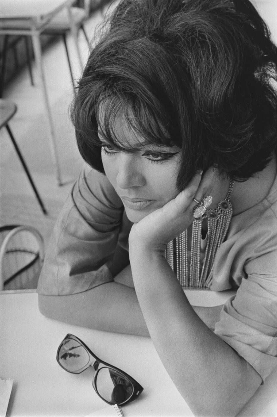 Photographic Social Vision - Sara Montiel, actriz y cantante, posa en Torremolinos, Málaga. 1965