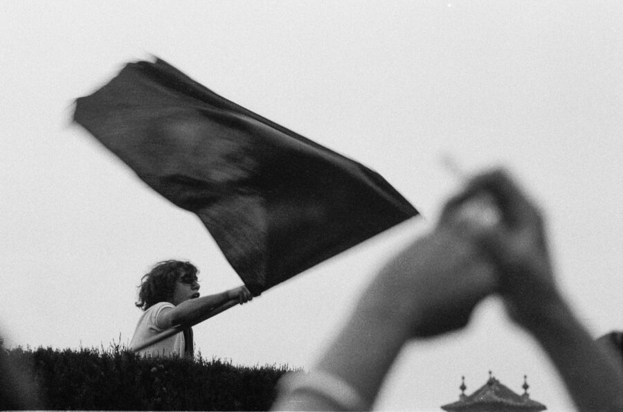 Photographic Social Vision - Primer míting de la CNT després del franquisme. Barcelona, 2 de juliol de 1977